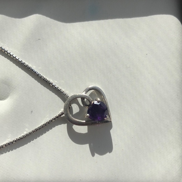 Paris Jewellers Necklace - Picture 3 of 3